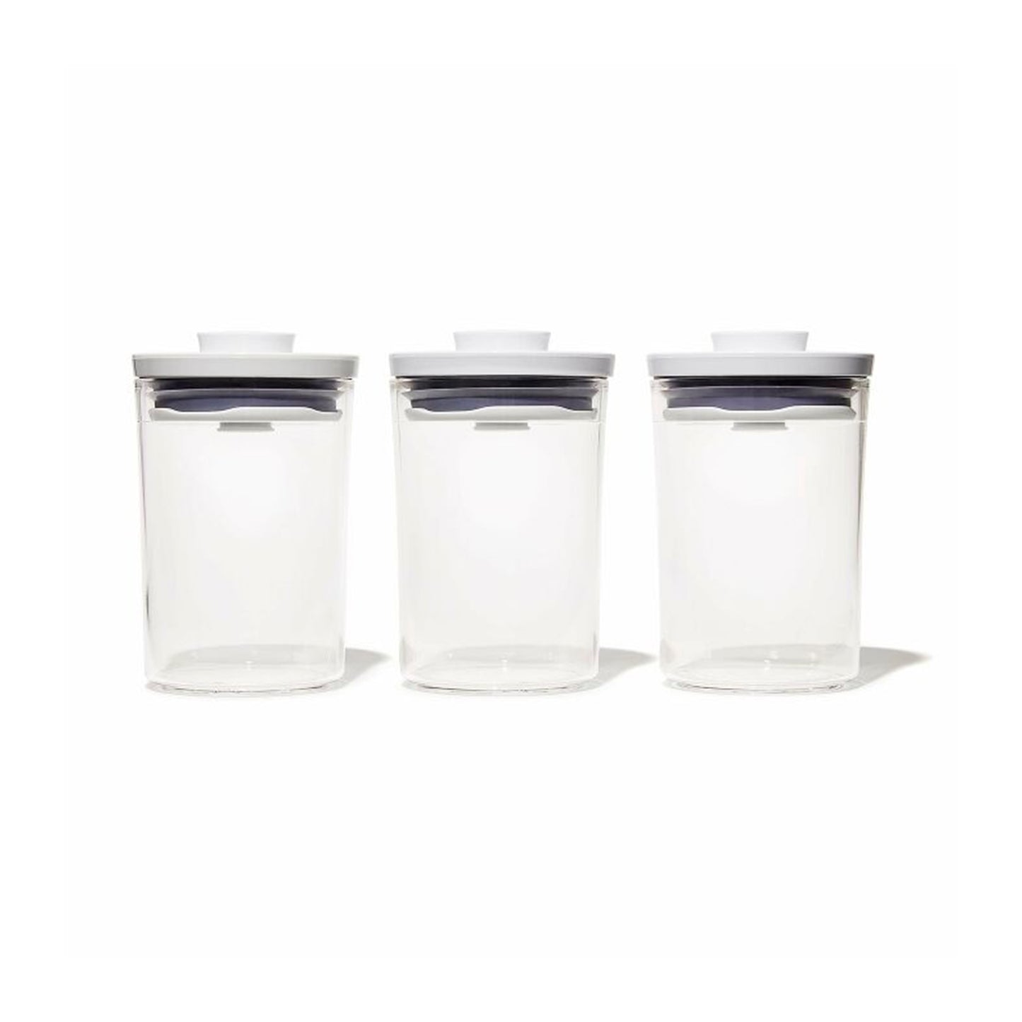 OXO Good Grips - Mini recipientes redondos POP de 3 piezas | Incluye tres recipientes herméticos de almacenamiento de alimentos de 0.6 cuartos de galón | Ideal para té, cubos de azúcar | Sin BPA |